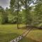 Family Friendly Cabin On A Creek With Large Yard - Блу-Ридж