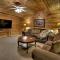 Family Friendly Cabin On A Creek With Large Yard - Блу-Ридж