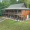 Family Friendly Cabin On A Creek With Large Yard - Блу-Ридж