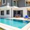 Lovely Villa with Private Pool in Alacati Cesme - Alaçatı