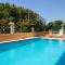 Enchanting Villa with Backyard in Cesme near Beach - ألاتشاتي