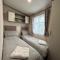 Delightful 2 bedroom Caravan, Pencnwc, New Quay - Cross Inn