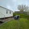 Delightful 2 bedroom Caravan, Pencnwc, New Quay - Cross Inn
