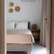 Sandy feet comfort suite
