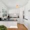 Bonnyvale Beach Shack- Pet friendly, walk to the beach!