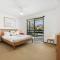 Bonnyvale Beach Shack- Pet friendly, walk to the beach!