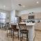 Pool Home in Famous Windsor Palms Resort 4 Miles to Disney, Free Resort Amenities - 基西米