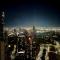 Stunning 2-Bed Apartment with Panoramic CBD Views