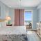 Some Beach Some Where at Laketown Wharf #825 by Nautical Properties - 巴拿马城海滩