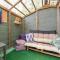 Luxury chalet near Ouddorp with garden