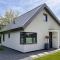 Eco-friendly villa with terrace and garden - Dirkshorn