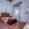 Domus Fra’ Giovanni - City Apartment near the Amalfi Coast