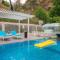 StayVista at Rolling Hills with Swimming Pool