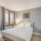 Balcony and Resort Amenities at Myrtle Beach Condo! - 默特尔比奇