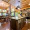 Hickory Bear - Cabin surrounded by pines, Sleeps 10, Hot Tub, Fire Pit, Arcade, Foosball Table & Deck Slide - Broken Bow
