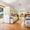 18 Beach Road West Harwich Beach Plum Cottage