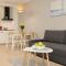 Plażowa Park Apartment with Garden by Noclegi Renters
