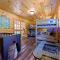Hickory Bear - Cabin surrounded by pines, Sleeps 10, Hot Tub, Fire Pit, Arcade, Foosball Table & Deck Slide - Broken Bow