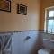 Spacious 6-Bed House 10 minutes from Knock Airport - Ballaghaderreen