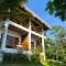 Hosteria Guachapeli