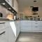 Bernstein Suite & Breakfast Apartment 12 - 比苏姆