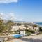 Casa Bonita-overlooking the sea