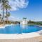 Casa Bonita-overlooking the sea