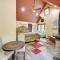 Blissful Broken Bow Studio Fire Pit and Jacuzzi Tub - Broken Bow