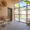 Le Cosy Chic . Proche gare . Centre-ville Mâcon . Neuf . Climatisation . Design . Wifi . - 马孔