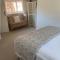 Lovely Two Bedroom Town House - Minimum 2 Night Stay - Midhurst