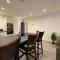 Modern 3 bedroom apartment close to the city centre
