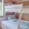 Amazing Home In Færvik With Wifi - 费尔维克