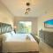 Modern Apartment - Steps to Puntarena Beach Club & Shops - Marina Overlook - Sleeps 10