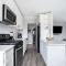 Sleek 1 Bedroom Apartment Plus Balcony 30 Mins to NYC