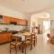 Beautiful Home In Marinella Di Selinunte With Kitchenette