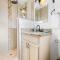 Holmes Beach Bungalow - B
