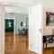 New Stylish 3 Suites Bedrooms Apt in Mala Strana - N2nd