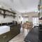 Farriers Cottage-Tranquil Haven, Central Location!