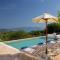 Serene villa Meganisi - Seaview & Exclusive Pool - 梅加尼西岛