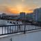 Seaview apartment with roof terrace