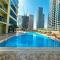 HiGuests - Superb Lake Views from this 2BR Apt in JLT - Дубай