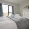 5 Longshore