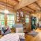 Romantic Ellijay Cabin with Grill and Fire Pit! - إليجاي