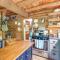 Romantic Ellijay Cabin with Grill and Fire Pit! - إليجاي