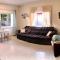 Casa Bignonia Amplio y confortable Ideal para familias con niños y mascotas