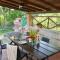 Chalet Elena in Montescudaio, ground floor with fenced garden - مونتيسكودايو