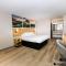 Days Inn by Wyndham Cincinnati East