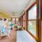 Beach Barn 261