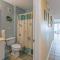 Noble's Oceanview Condo - تيبي أيلاند