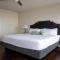 16th FL Bold CozySuites with pool, gym #1
